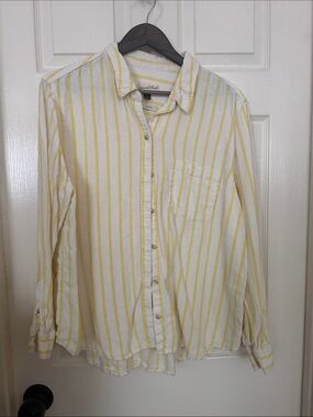 Women’s universal thread linen long sleeve shirt size XL